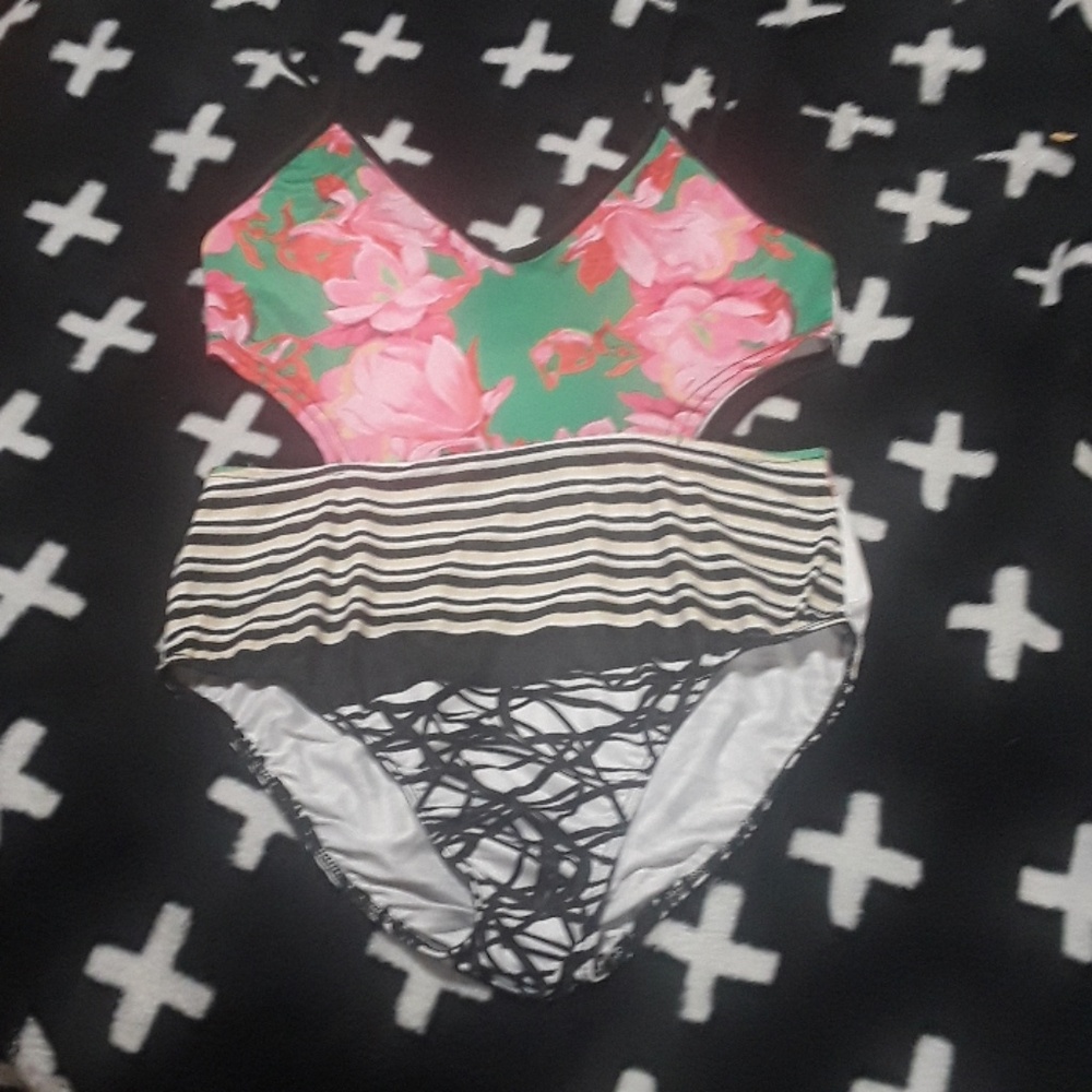 NWOT swimsuit / bodysuit